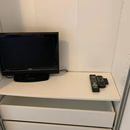 Apartamento Tranquillo Bilocale Nel Quartiere Baggio Milão